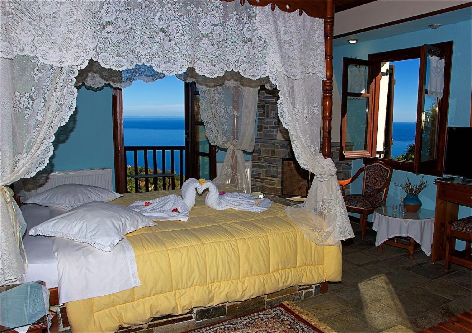 Diogenis Hotel Tsagkarada Buitenkant foto