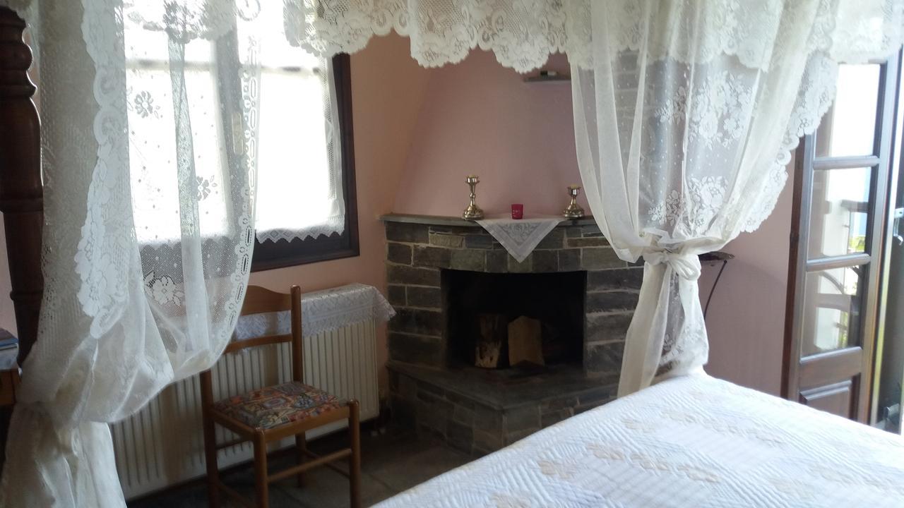 Diogenis Hotel Tsagkarada Buitenkant foto