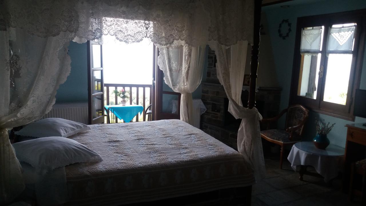 Diogenis Hotel Tsagkarada Buitenkant foto