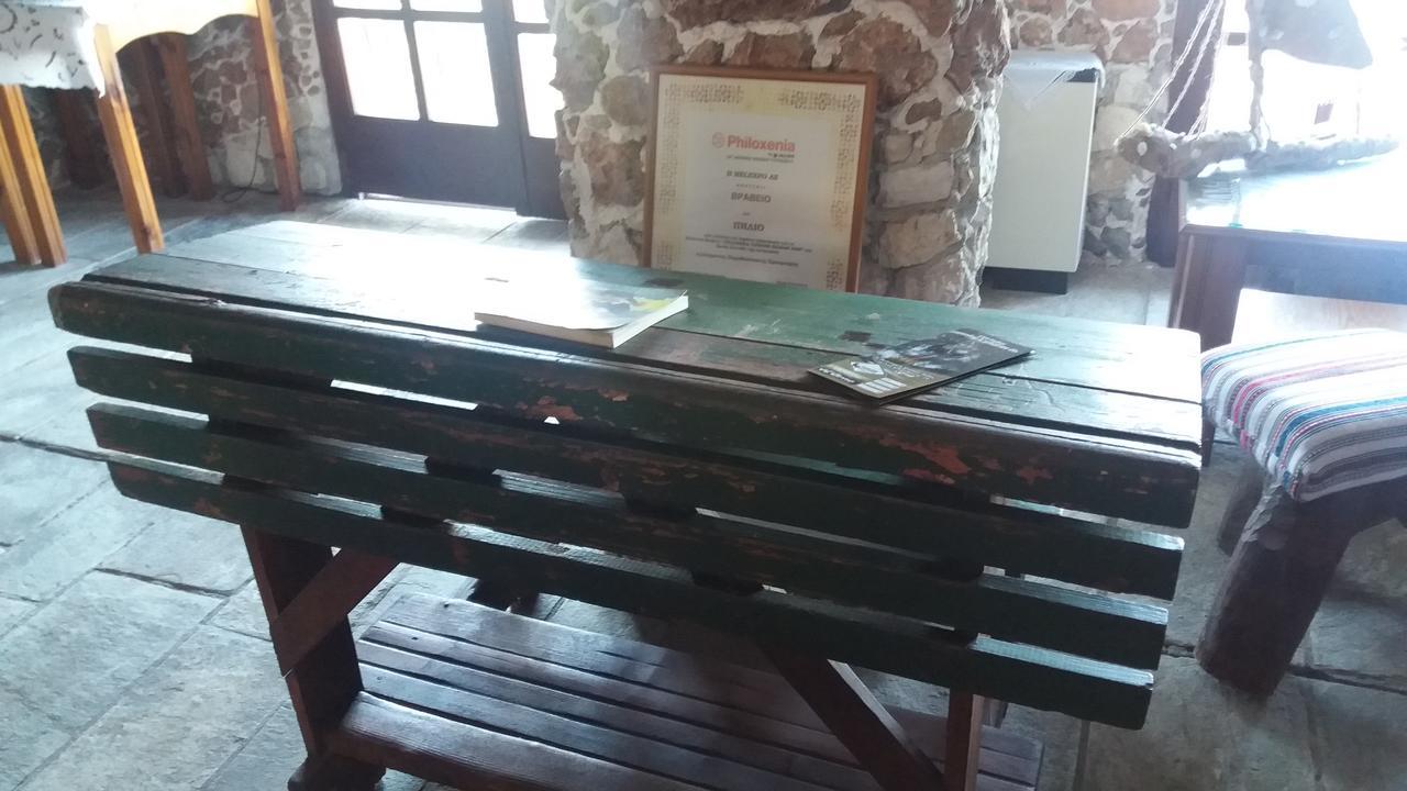 Diogenis Hotel Tsagkarada Buitenkant foto