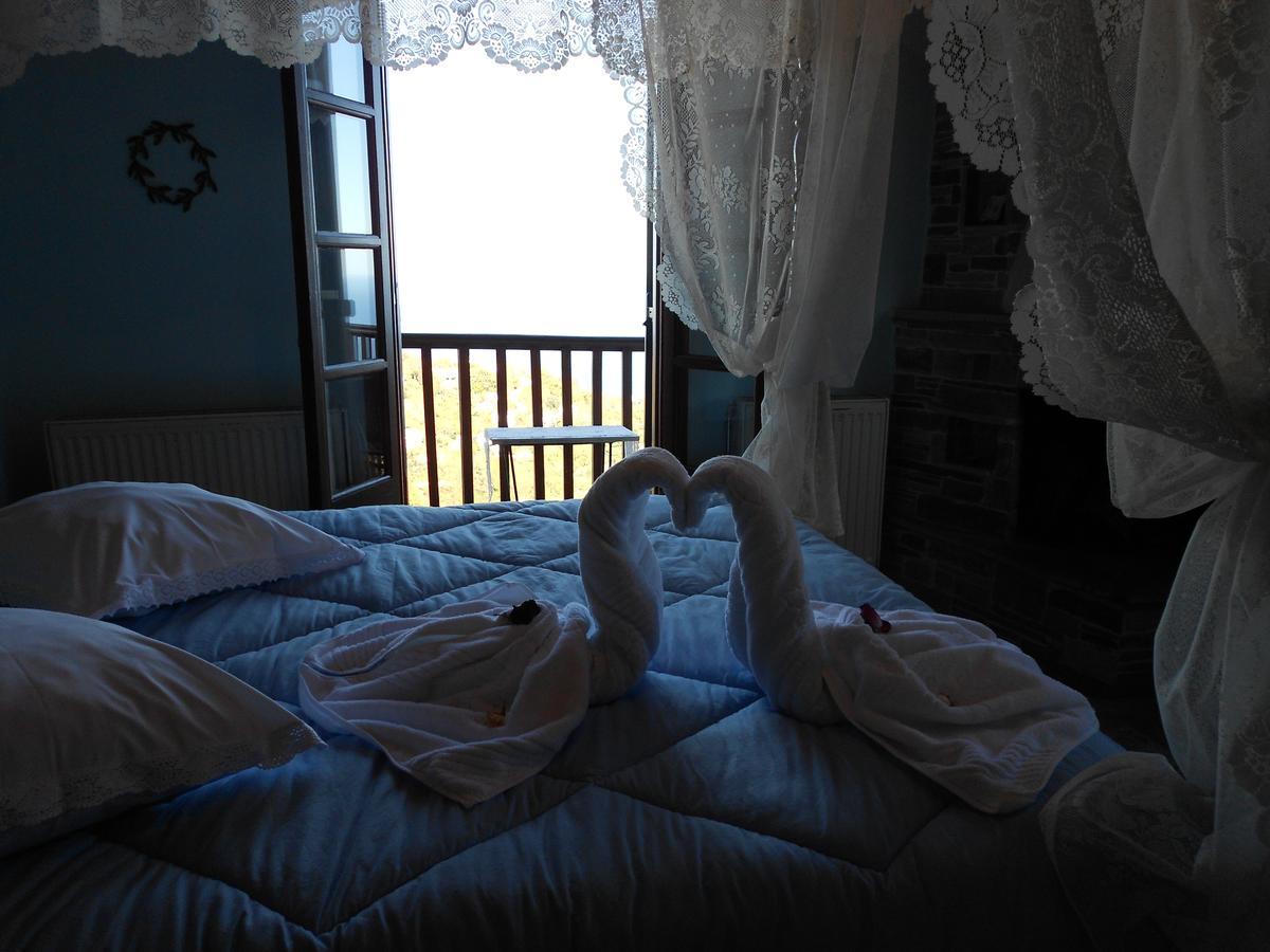 Diogenis Hotel Tsagkarada Buitenkant foto
