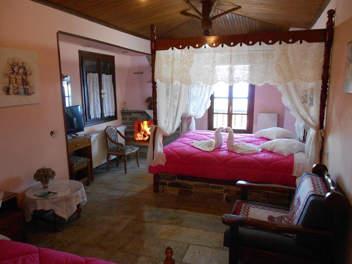 Diogenis Hotel Tsagkarada Buitenkant foto
