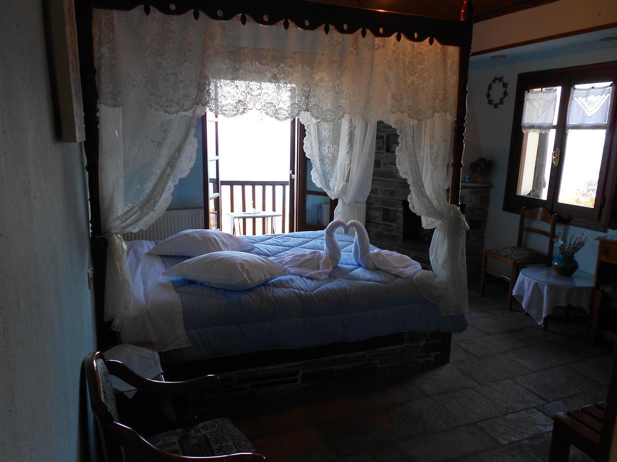 Diogenis Hotel Tsagkarada Buitenkant foto